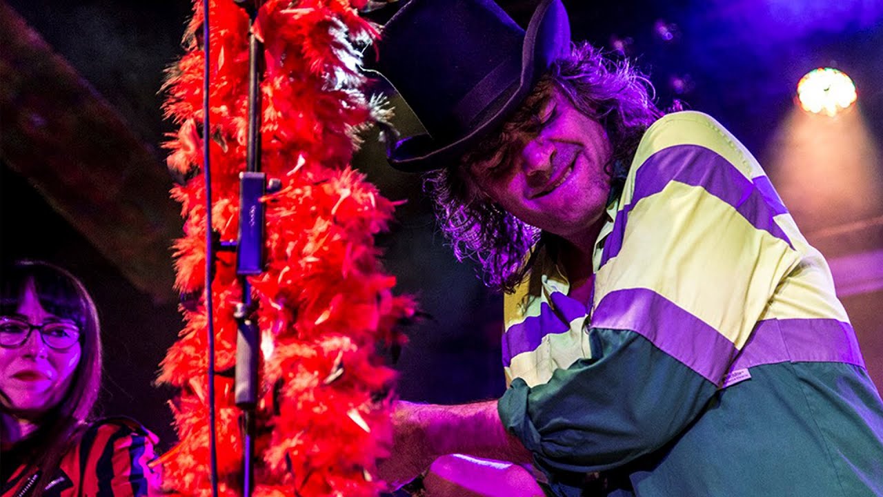 Kike Babas & La Desbandá - Los meses de erre / Planeta mentira