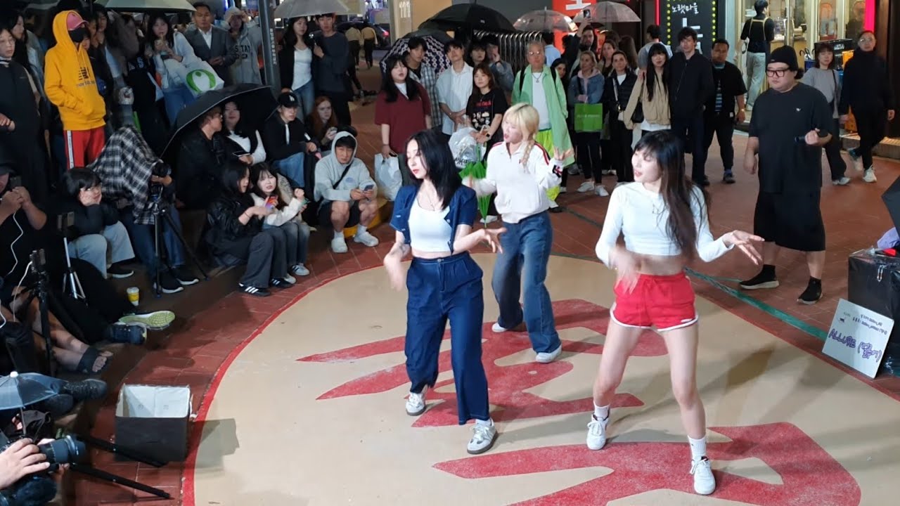 [STREET ARTIST] ALLURE. INTERACTIVE HONGDAE BUSKING. 240506.