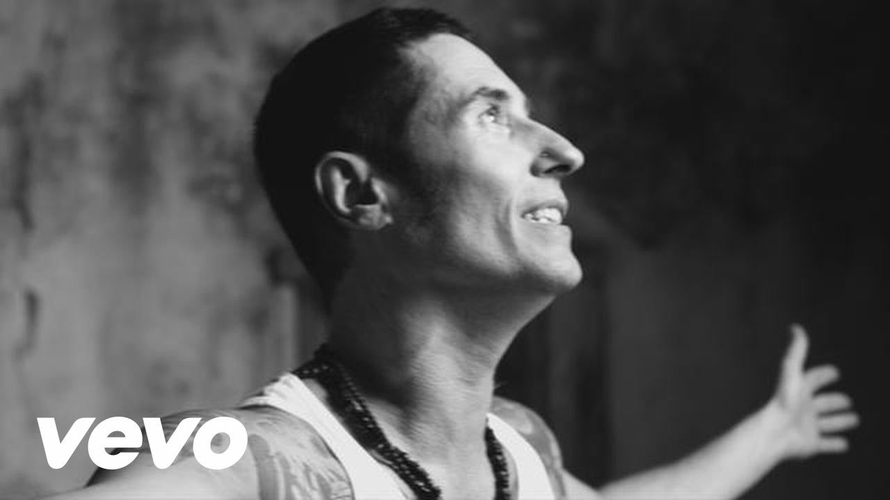 Dinho Ouro Preto - Nothing Compares 2 U (Videoclipe)