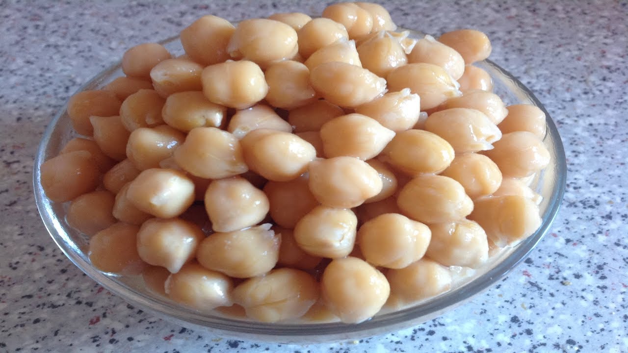 La préparation de pois chiches  (avec une recette simple en fin de vidéo)