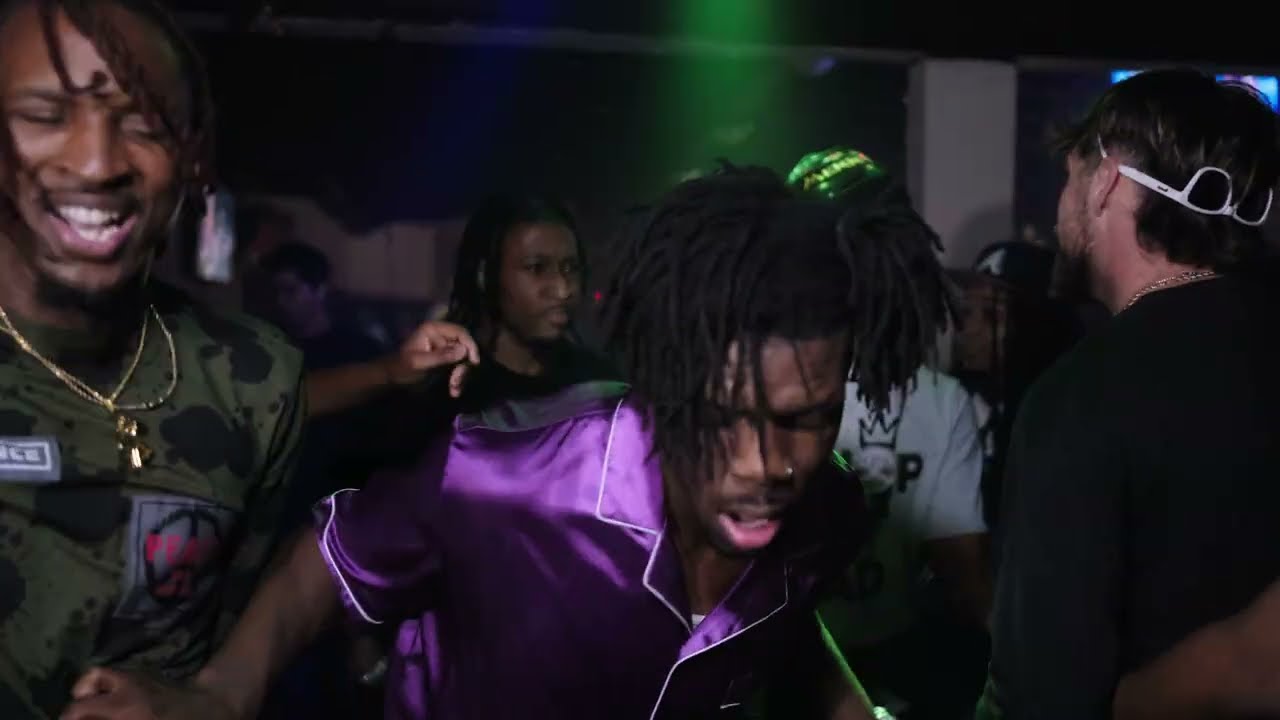 Like a White Boi (feat. ZREAL & Jacob Turner) (Official Video) - Rasheda De'Loach & Sickasxxgeo