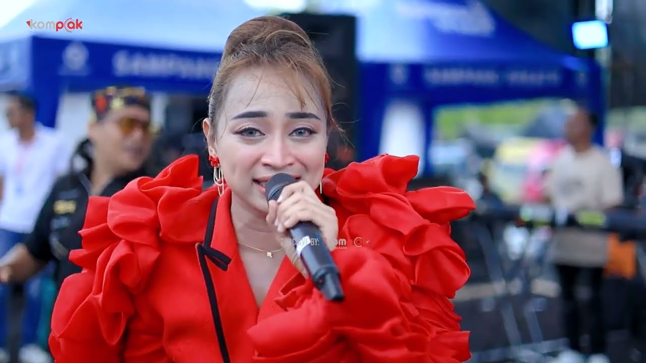 YANG VIRAL TIKTOK MATA HATI INTAN DA MBOIS MUSIC LIVE KONSER AMAL SAMPANG