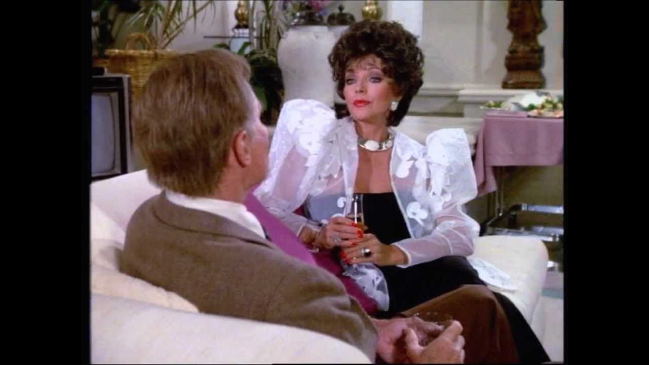Joan Collins. What did she wear on Dynasty season 6?