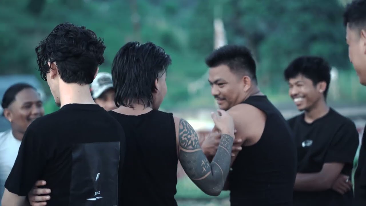 ROY - Marin६ni [ Official Music Video ]