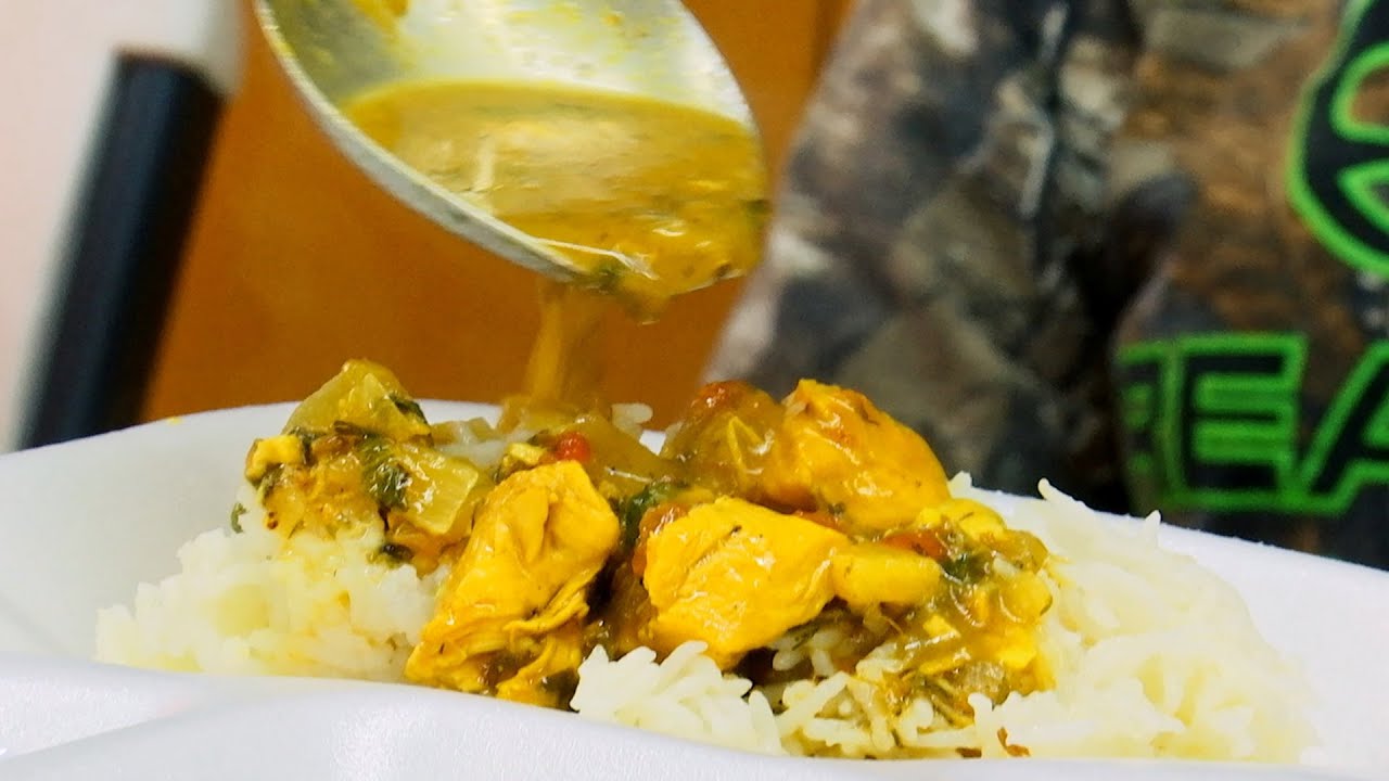 Gas Station Indian Food (Texas Country Reporter)