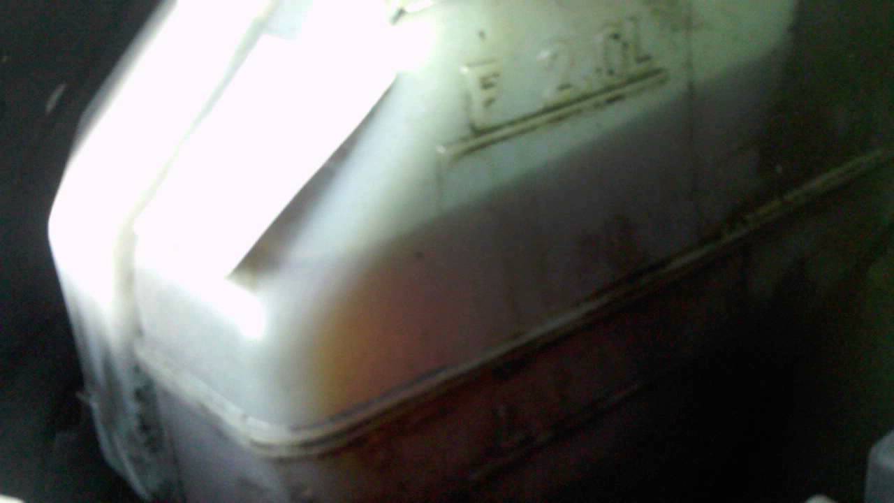 93 Toyota Previa under hood oil reservoir draining