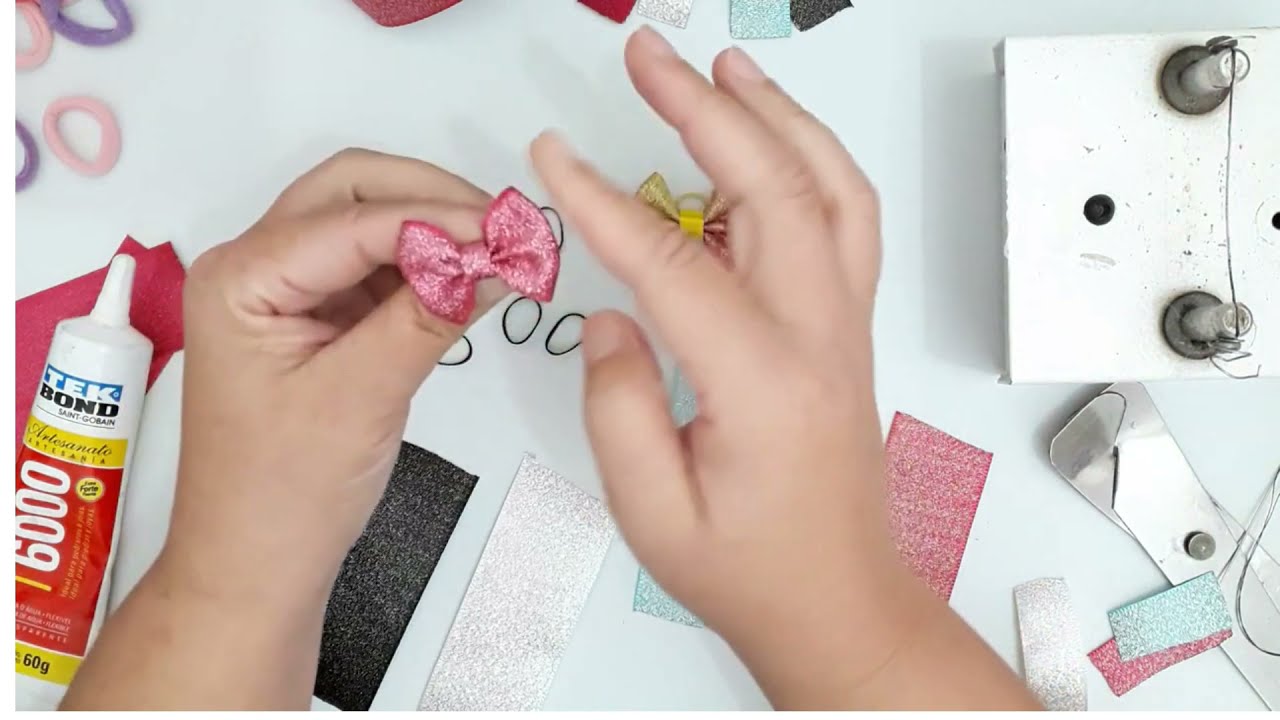Mini Lacinho Para Bebê com pouquinho cabelo - Parzinho de lacinhos na liguinha/gominha de Silicone