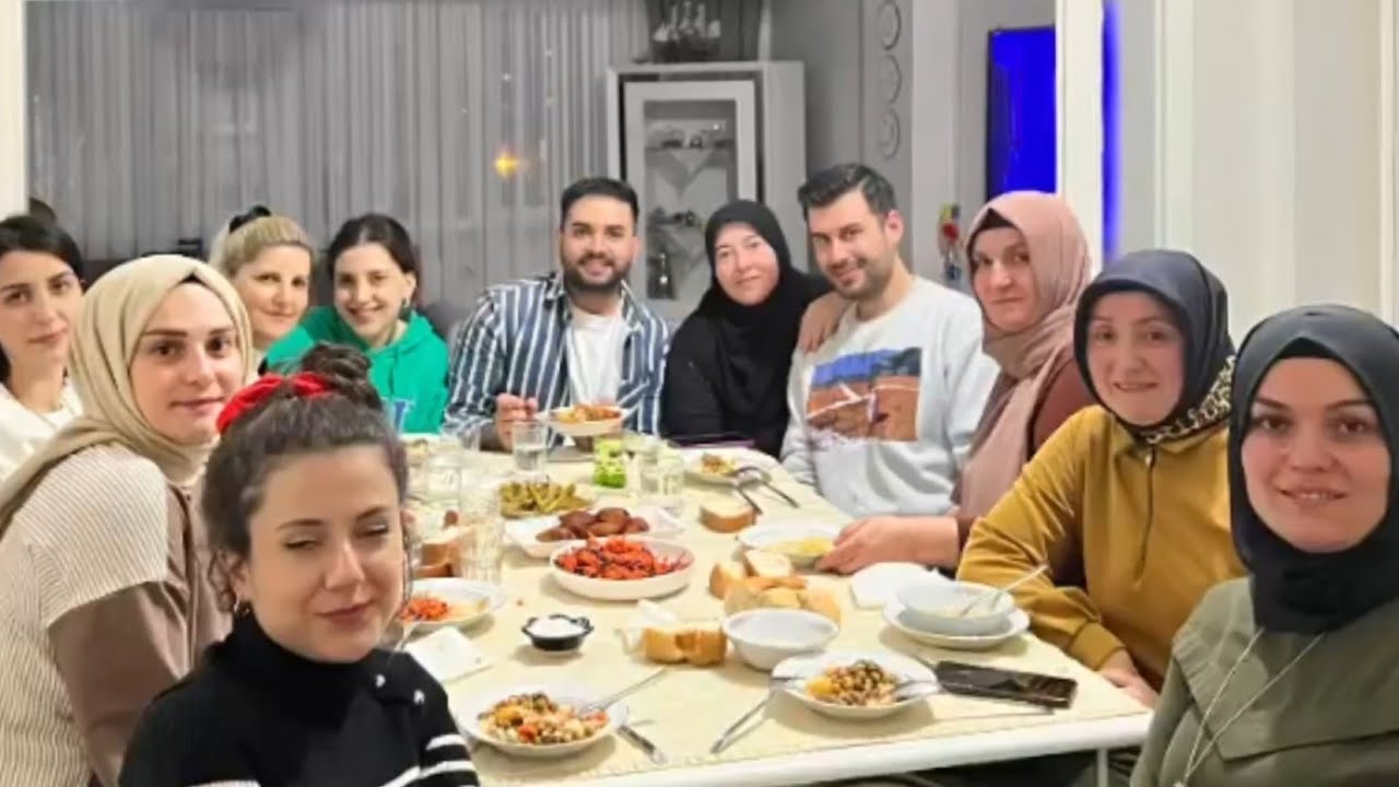 Komşular ile Birlikte Nesli'nin Evinde Lokel 🌺