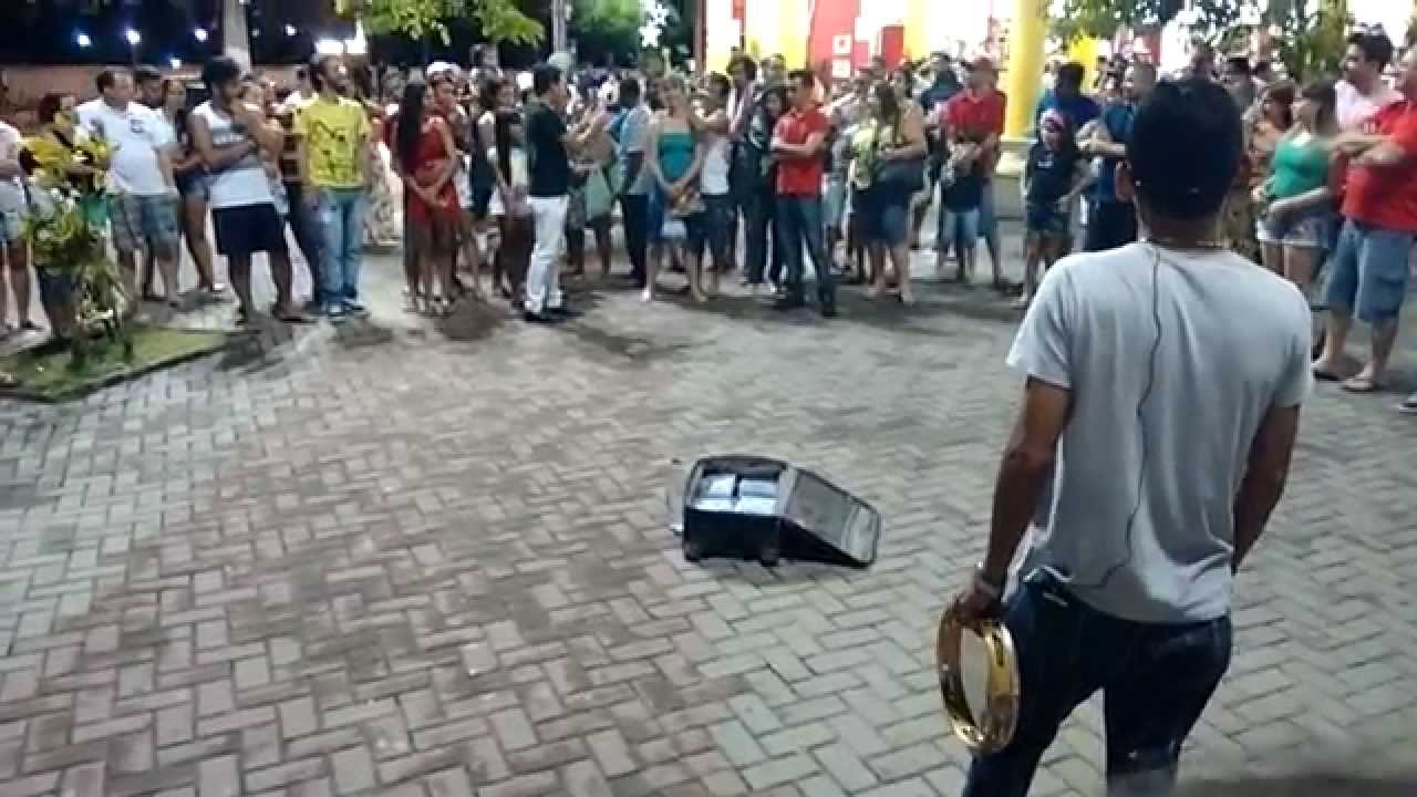Frank e Nazar - embolada com os pássaros - Feirinha de Tambaú - João Pessoa - PB