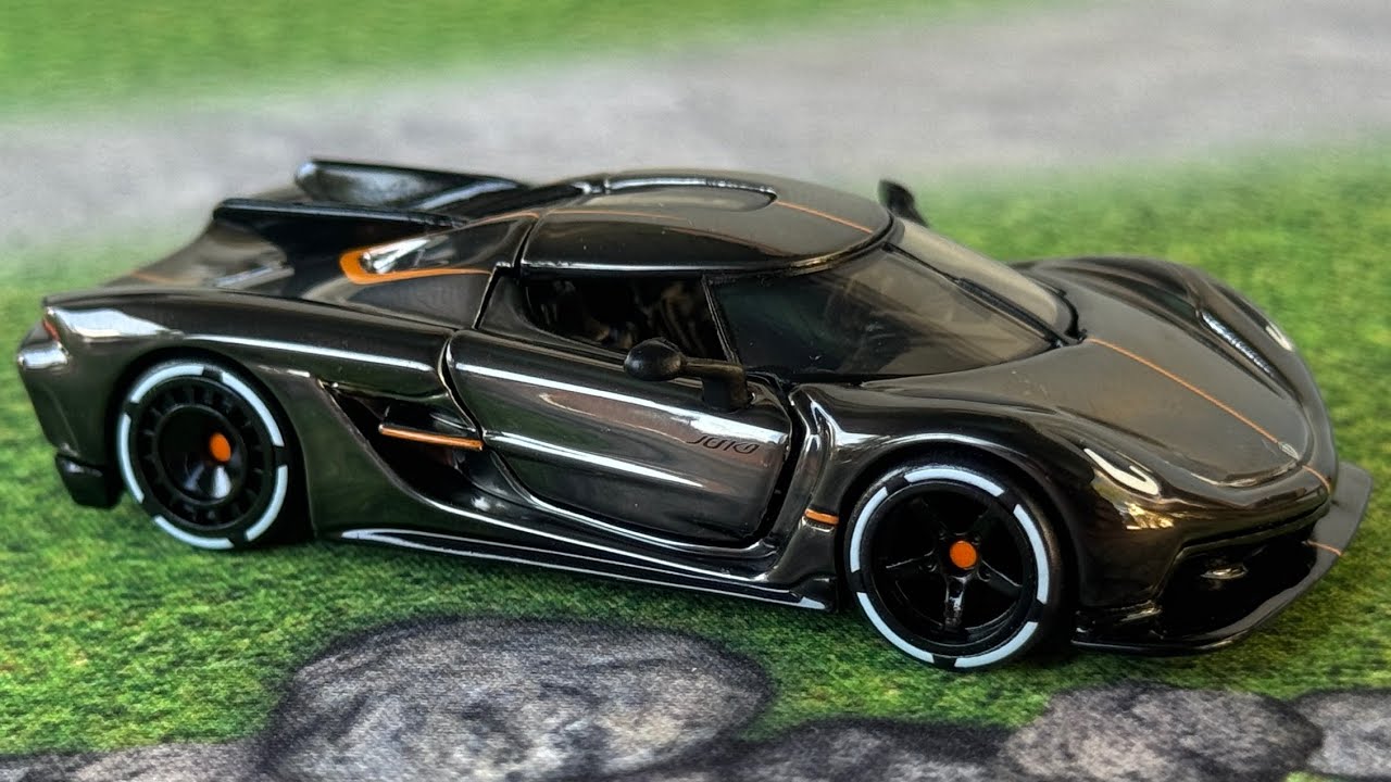 The Hot Wheels Koenigsegg Jesko Absolut is a stunner! Unboxing/review