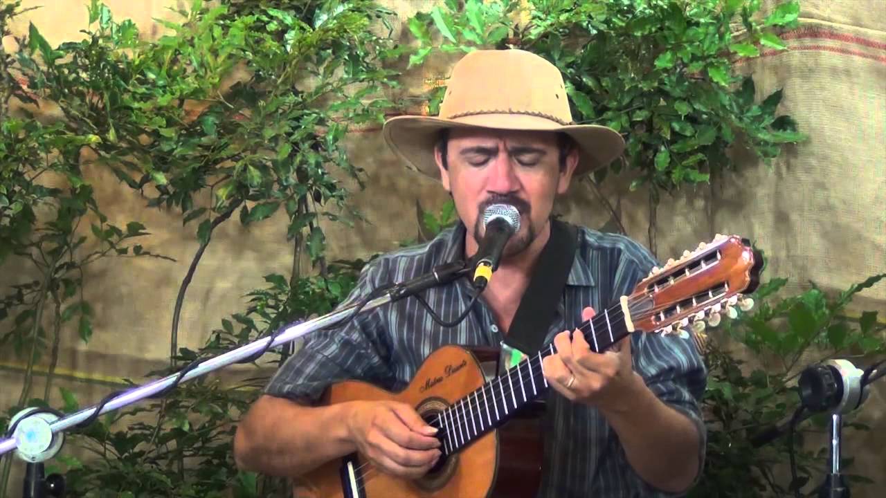 Ronaldo Sabino interpreta M&Atilde;E DE CARV&Atilde;O (Jos&eacute; Caetano Erba - Ti&atilde;o do Carro)