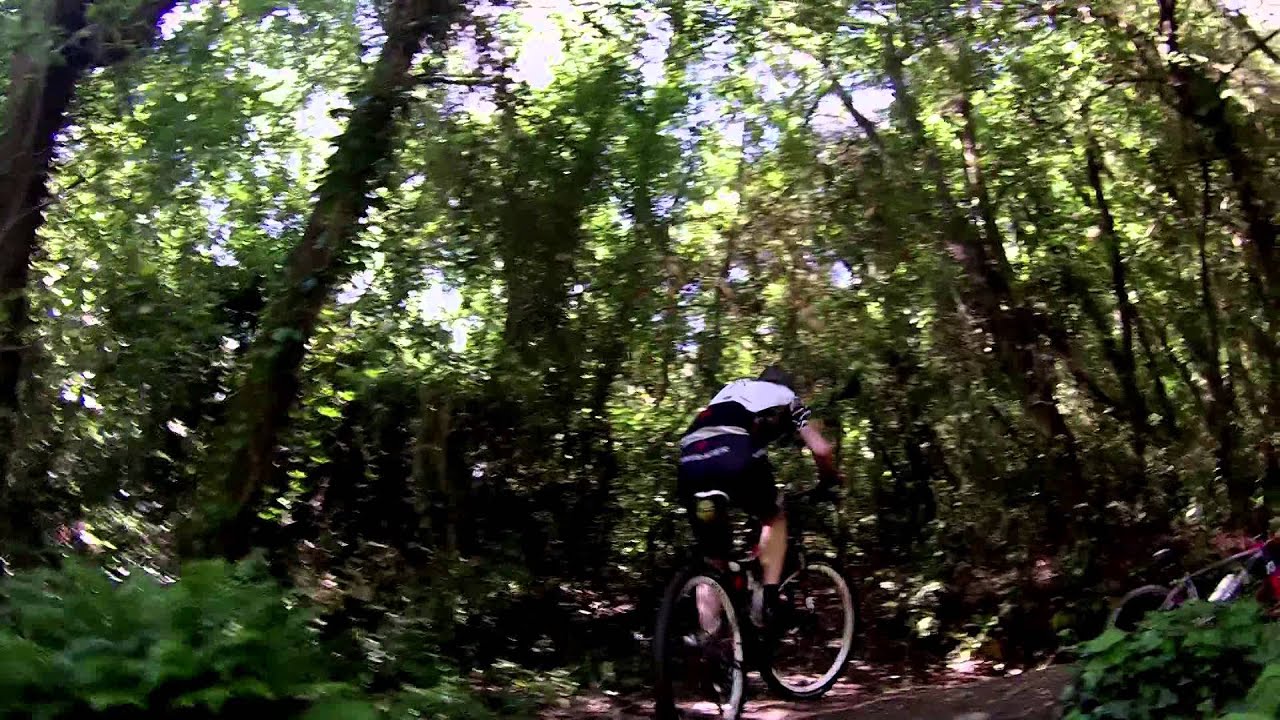The SuperFly 29er series: Riding the Floresta