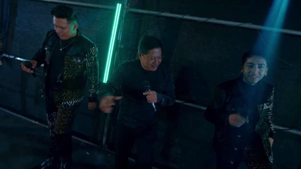 ONDA KUMBIERA FT. SEGUNDO ROSERO -_- FALSA MUJER