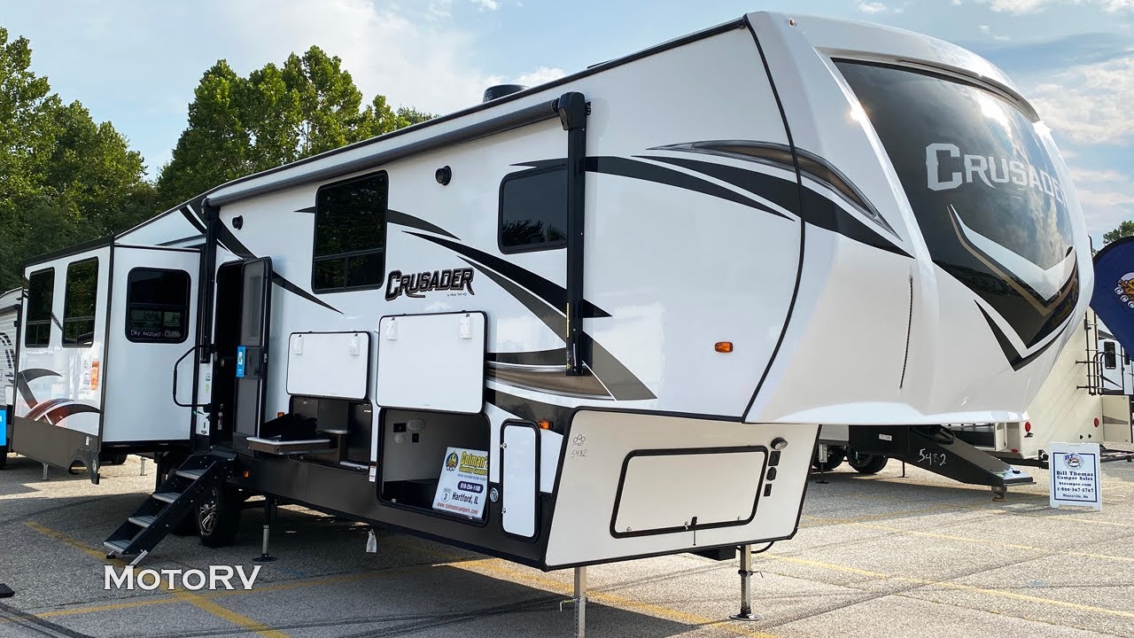 2021 Prime Time Crusader 382MBH Fifth Wheel Camper