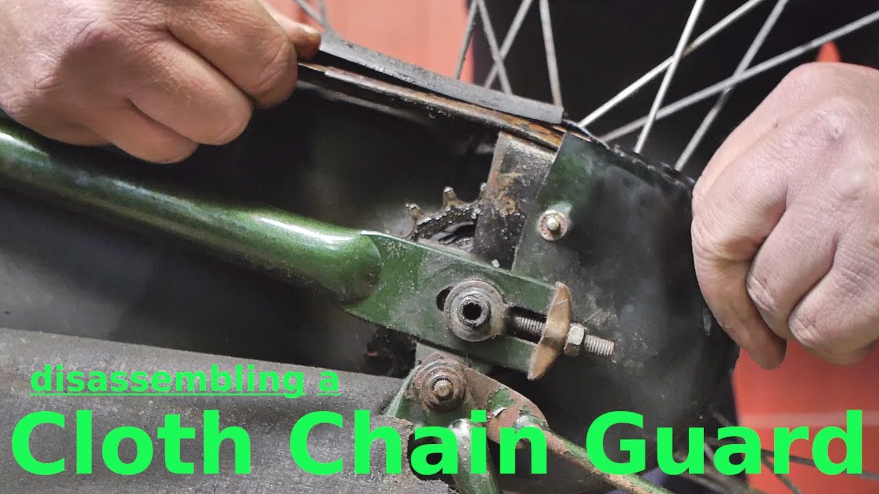Removing a cloth chain guard from a vintage gazelle bicycle