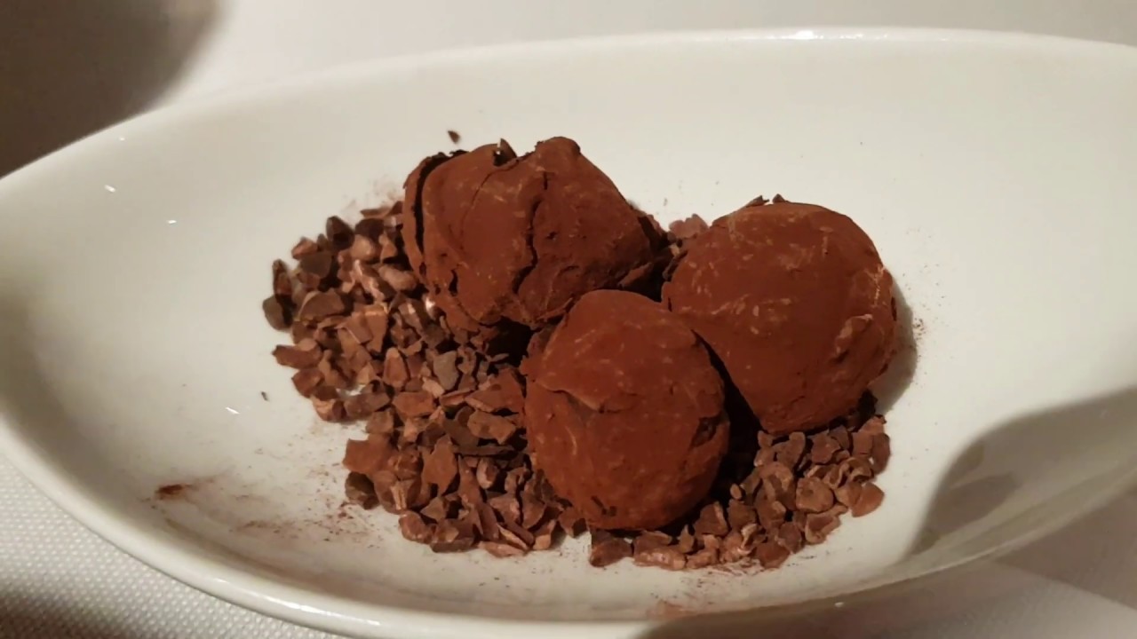 Merrion Hotel & Dinner in 2 Michelin Star Restaurant Patrick Guilbaud  2019