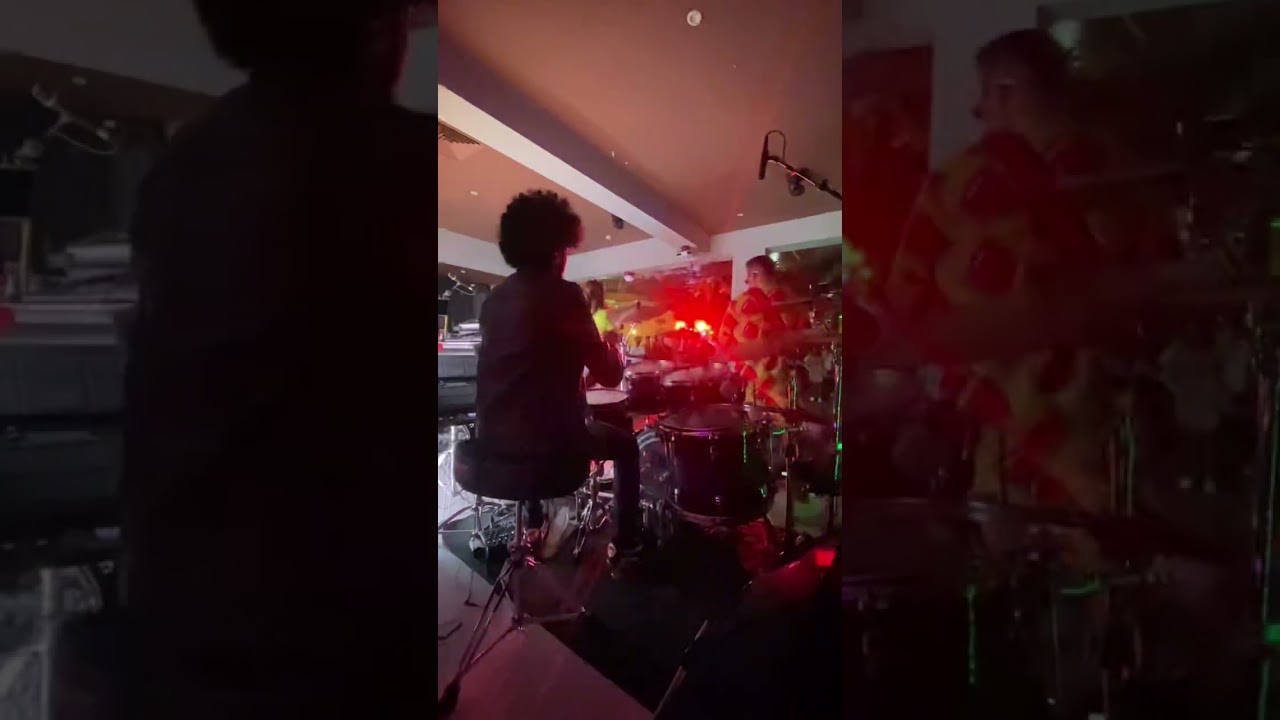 Drum cam with the band - Rainbows End UK!