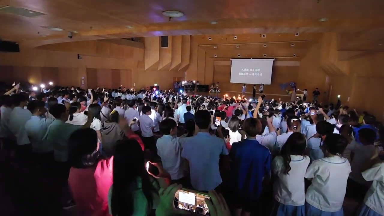 2024.6.7三和國中畢業典禮-2。唱乾杯