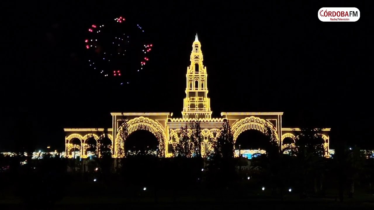 Inauguración de la Feria de Nuestra Señora de la Salud 2023. Alumbrado y Fuegos Artificiales
