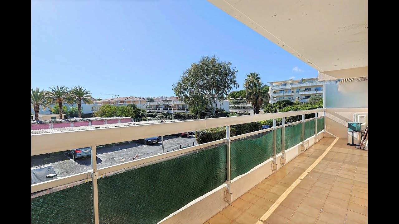 À vendre - 2 pièces avec parking et piscine