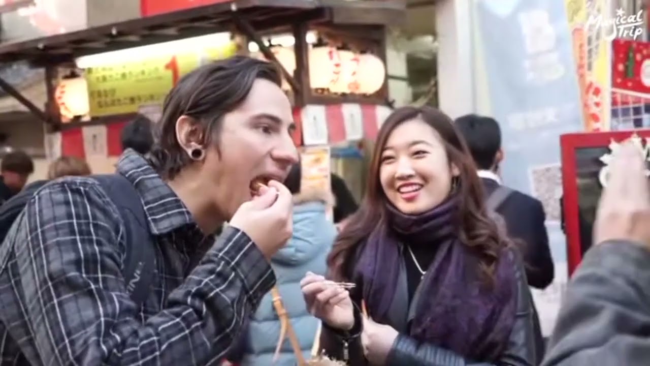 Osaka Local Foodie Tour in Dotonbori and Shinsekai by MagicalTrip