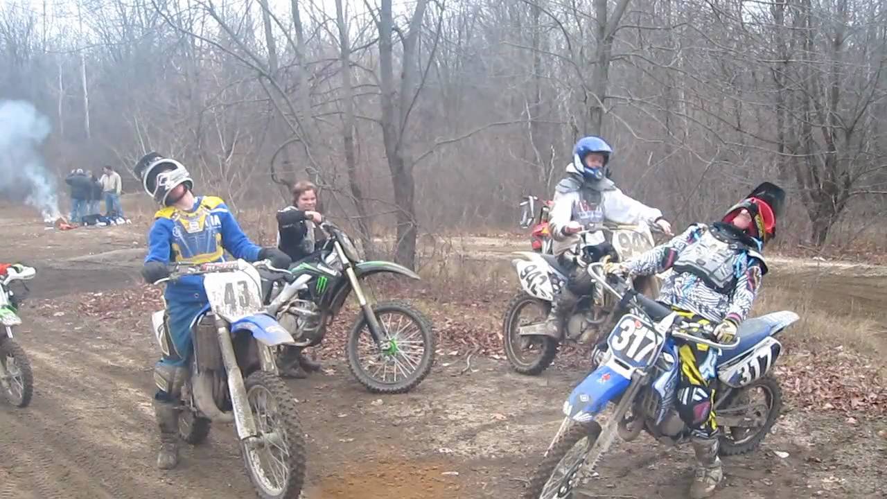 Yz125 Motocross NOISE!!!!  2 stroke vs 4 stroke!