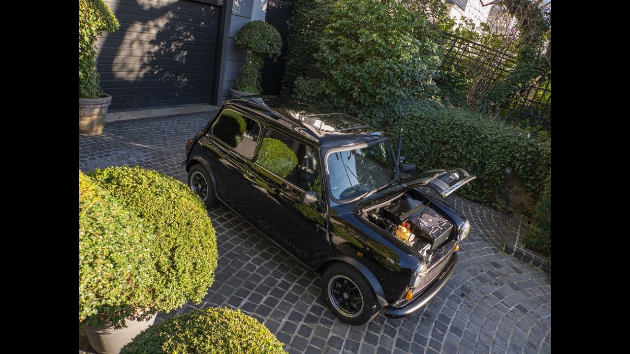 Rock Star Chris Rea - MINI Recharged!