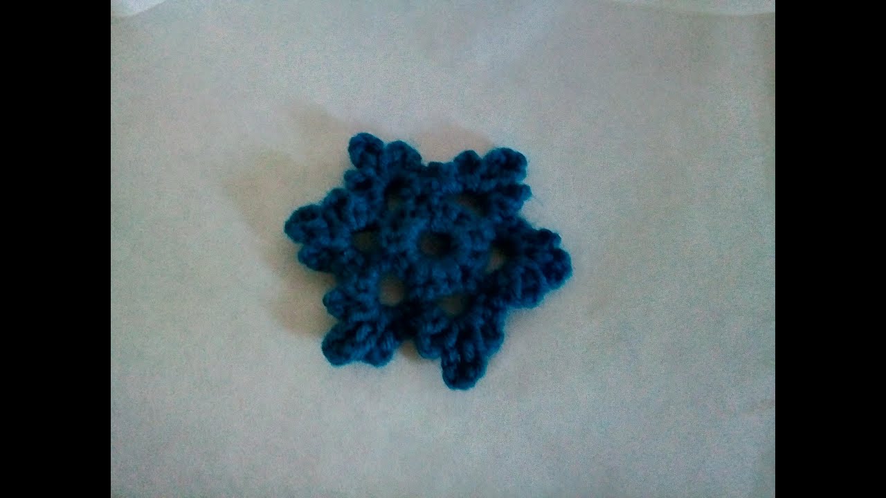 How to crochet mini snowflake