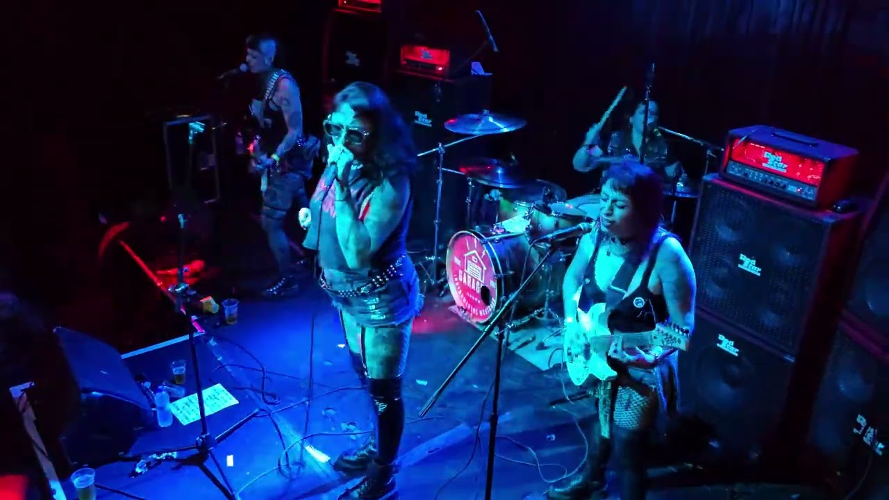 Refugiadas -  Sistema de fome   Psychocarnival 2026