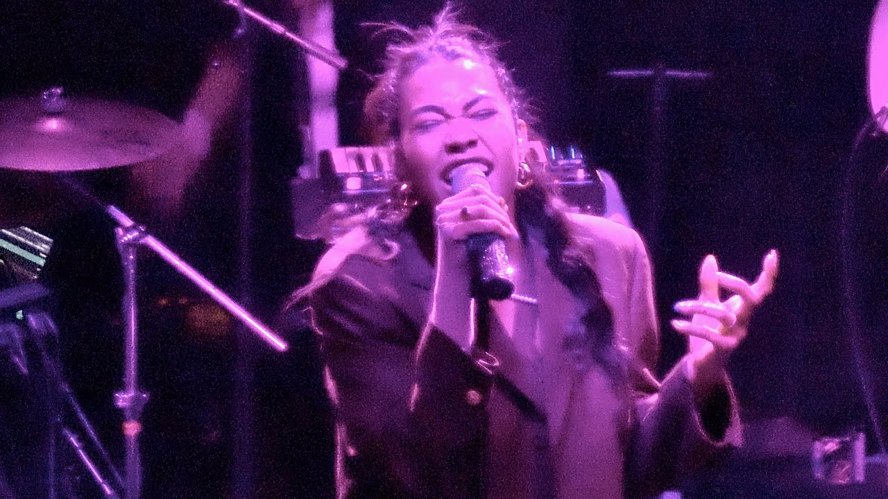 Amber Mark, On & On (live), New Parish, Oakland, CA, April 12, 2022 (4K)