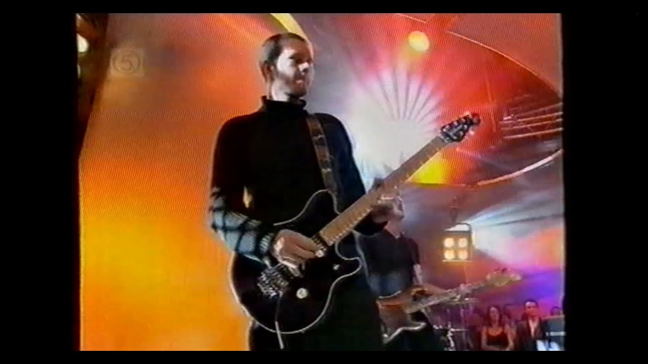 Ronan Keating - Lovin' Each Day (Pepsi Chart Show April 2001)