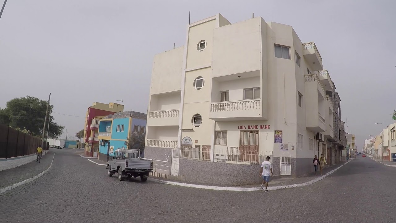 Cabo Verde Santo Antao Porto Novo Downtown / Cap-Vert Santo Antao Porto Novo Centre ville, Gopro