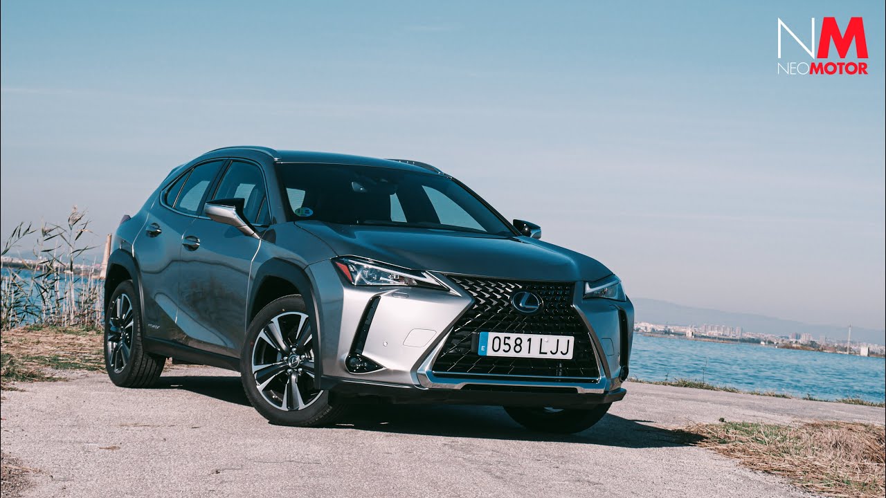 LEXUS UX 250H | Probamos el éxito de ventas dentro del segmento de los crossover premium