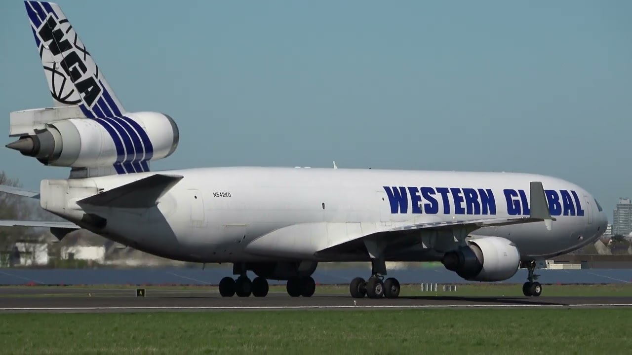 DOUGLAS MD11F ,  WESTERN GLOBAL N542KD , ARRIVAL and TAKE OFF , EBOS
