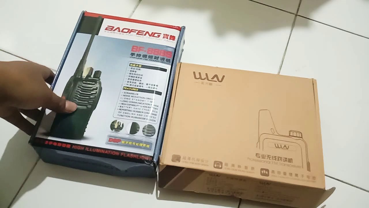 Perbandingan atau perbedaan  ht bf 888s vs WLAN  KD C1