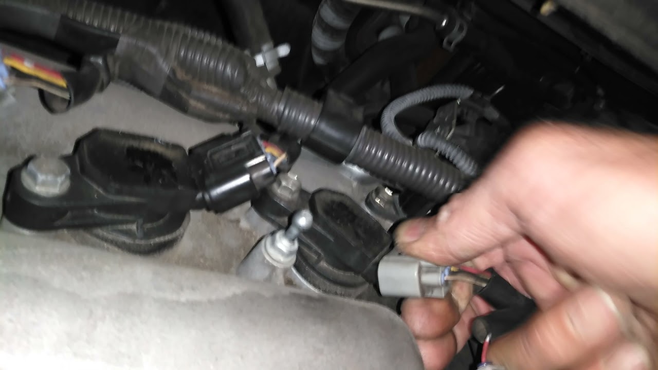 👌 How to identify a Bad Coil pack without scan tool 2009-2013 Toyota Corolla S, On side of Road.
