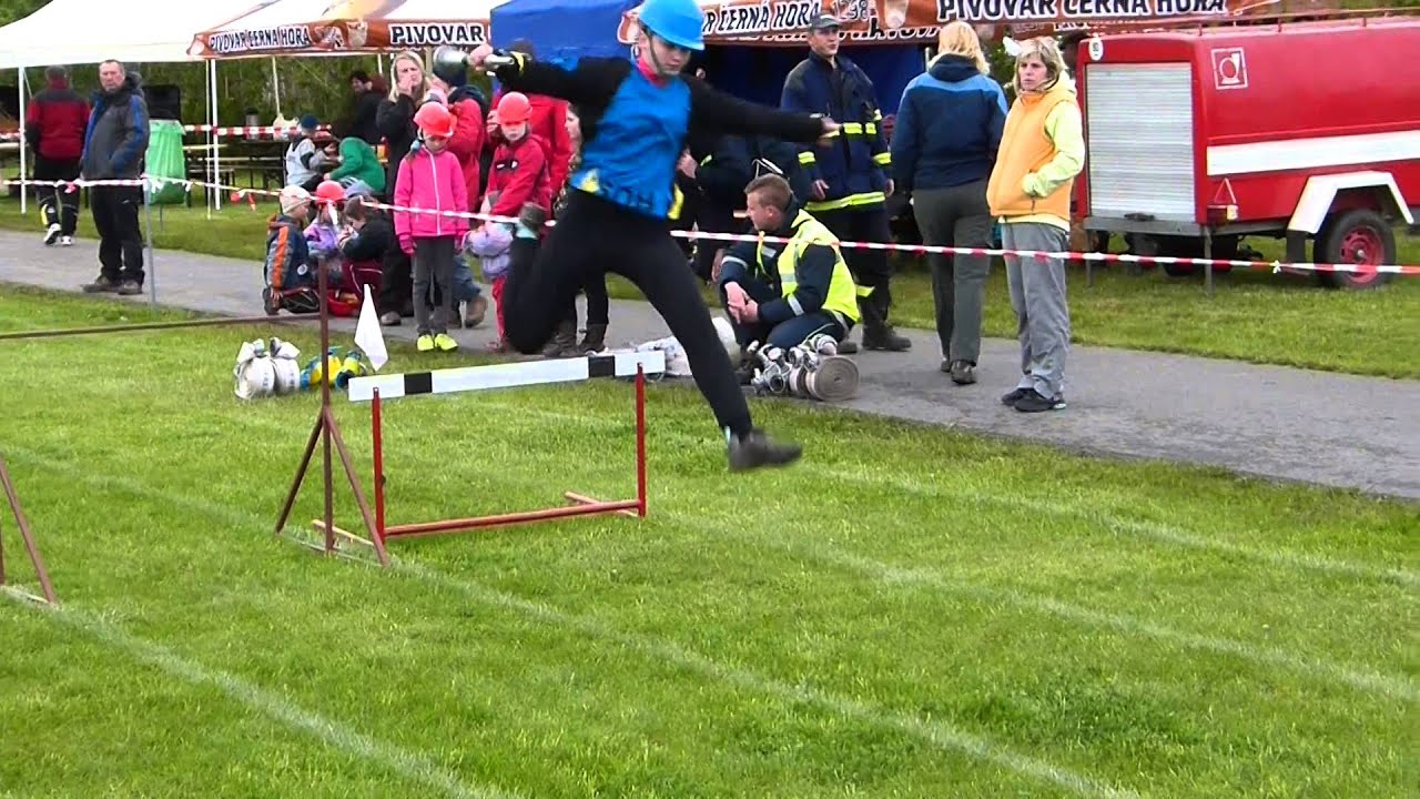 Štafeta 400m s překážkami CTIF (Starší žáci)