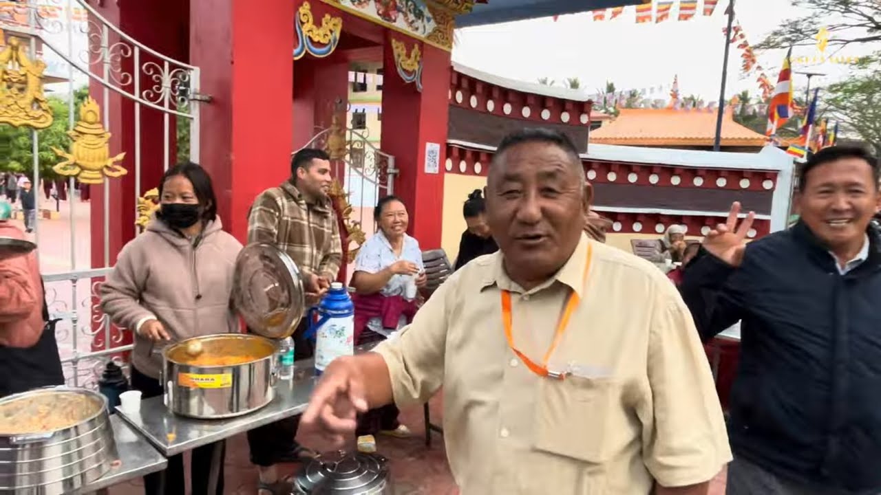 Third Time of Community service by Camp 6 Mundgod #dalailama #mundgod  #tibetanvlogger 