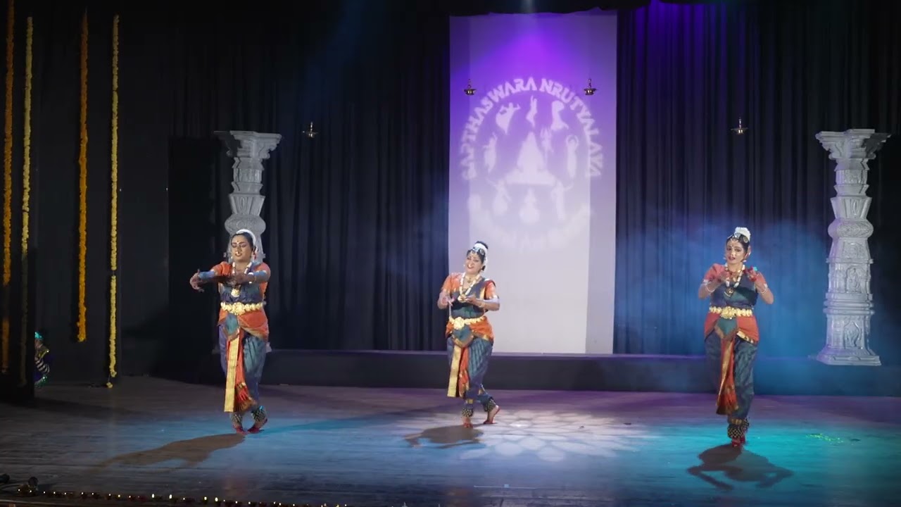 Dance performance of the song Jaya Janaki Ramana.students of smt.vid.Manjula Jagadeesh 