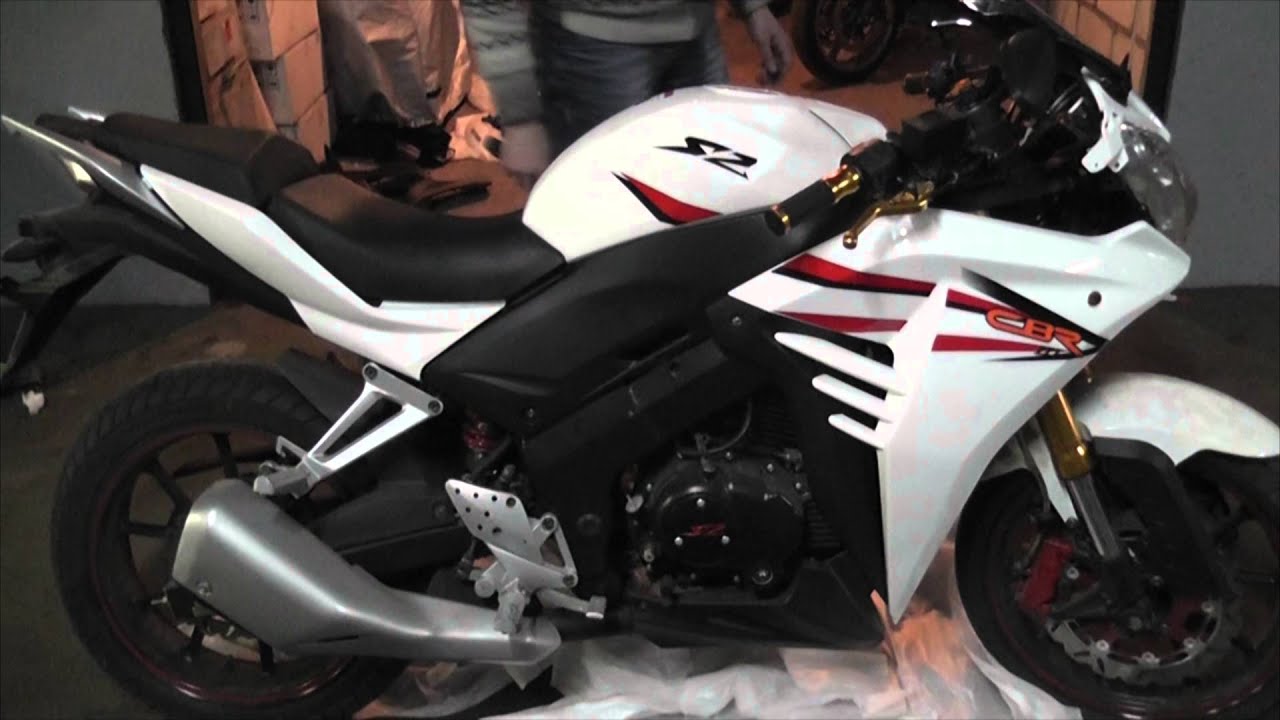 Отзыв на реплику CBR250 (диалог с хозяином)