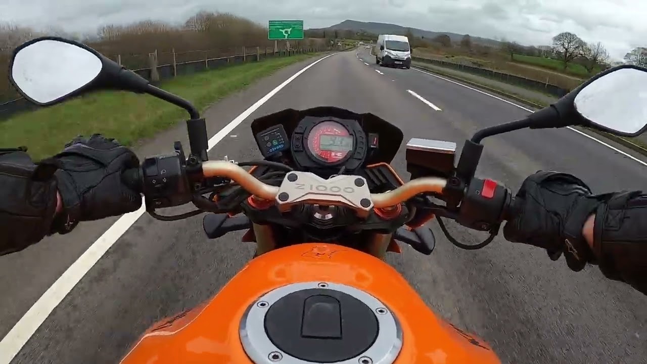 2004 Kawasaki Z1000 Walkaround & Test Ride