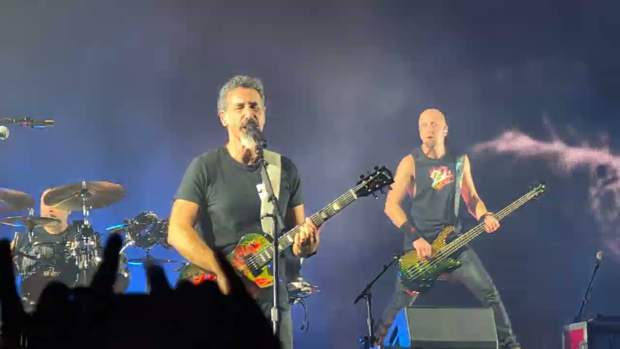Aerials - System of a down / live at soldier field Chicago / 08-31-2025
