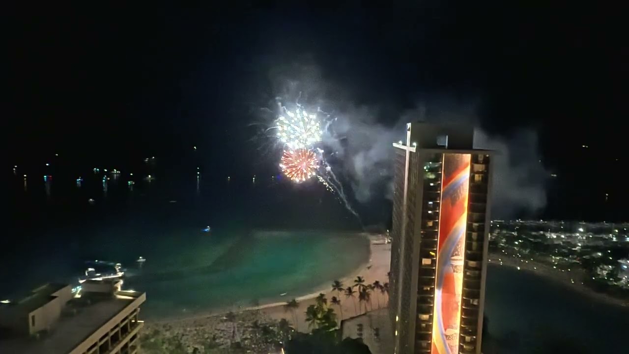 Hilton Hawaiian Village Friday Night Fireworks