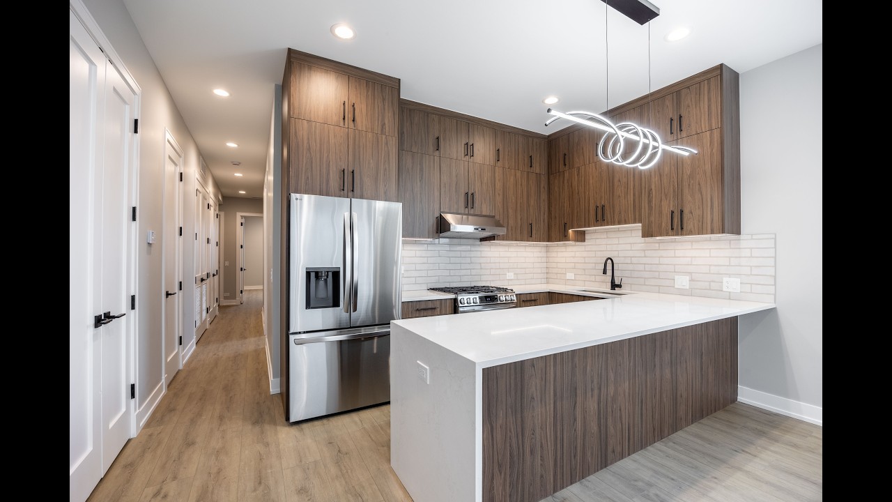 3738 South Calumet Ave., #2N | 2 Bed 2.5 Bath | Bronzeville