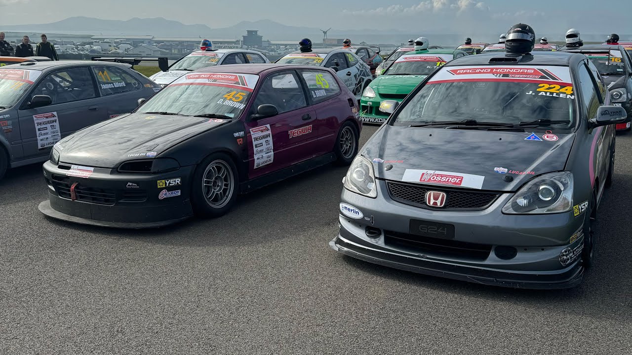 Racing Hondas 4th round Anglesey #224 J.Allen