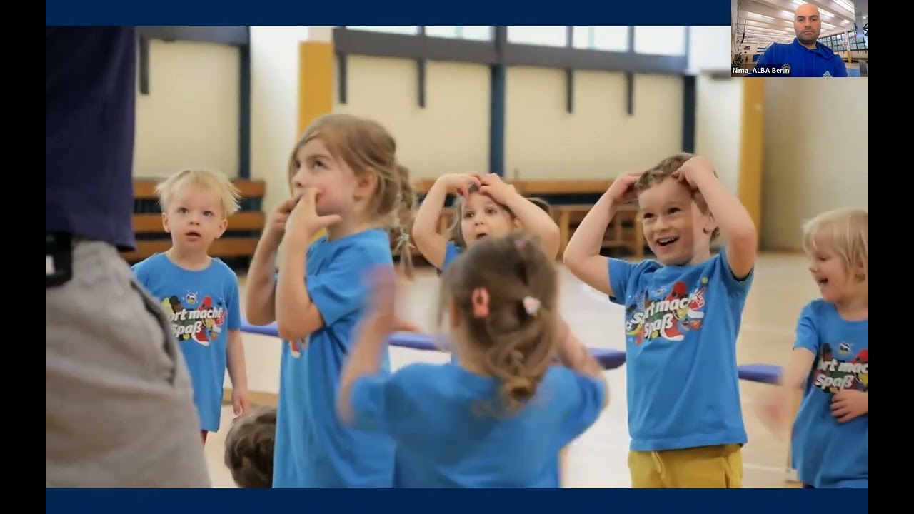 Kreuz und quer: Mehr Bewegung in der Kita | Online-Fortbildung mit ALBA BERLIN | ALBAthek