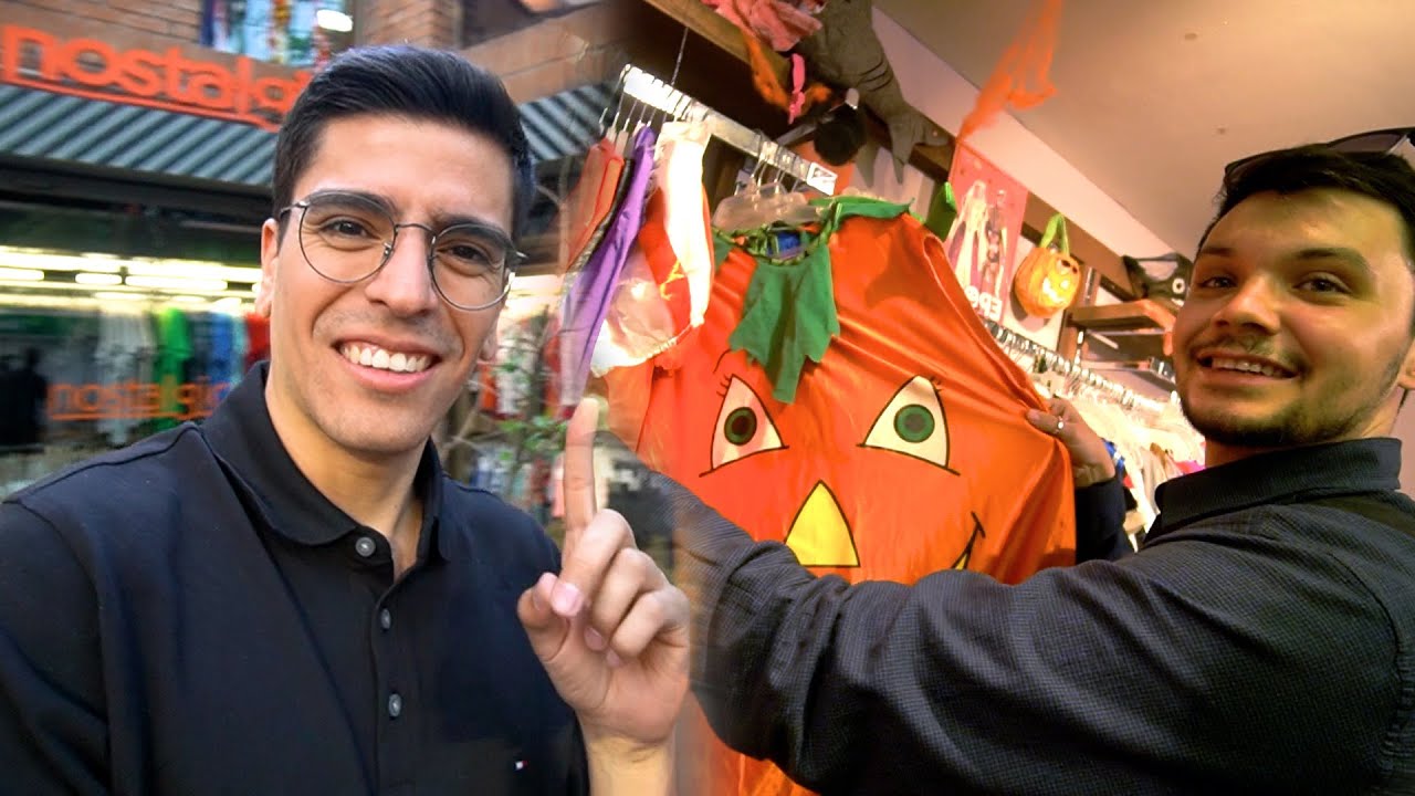 BUSCANDO el MEJOR DISFRAZ para Halloween en 2022