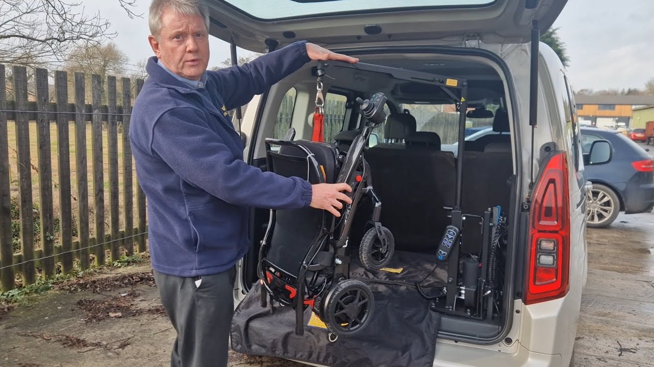 Brig-Ayd 40kg Folding Hoist