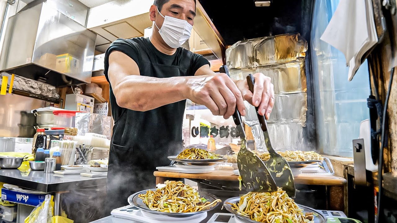 【神戸 長田 グルメ３選】地元民が愛してやまない粉もんの名店３選｜Super Speed Yakisoba & Okonomiyaki Cooking