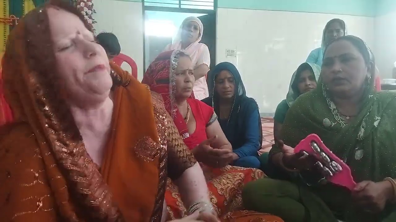 बन्नी है तेरी अखियां 👀सुरमेदानी ❤#बन्नी 🥰 गीत पसंद आए तो एक लाइक 👍🏻 जरुर देना 🙏🏻